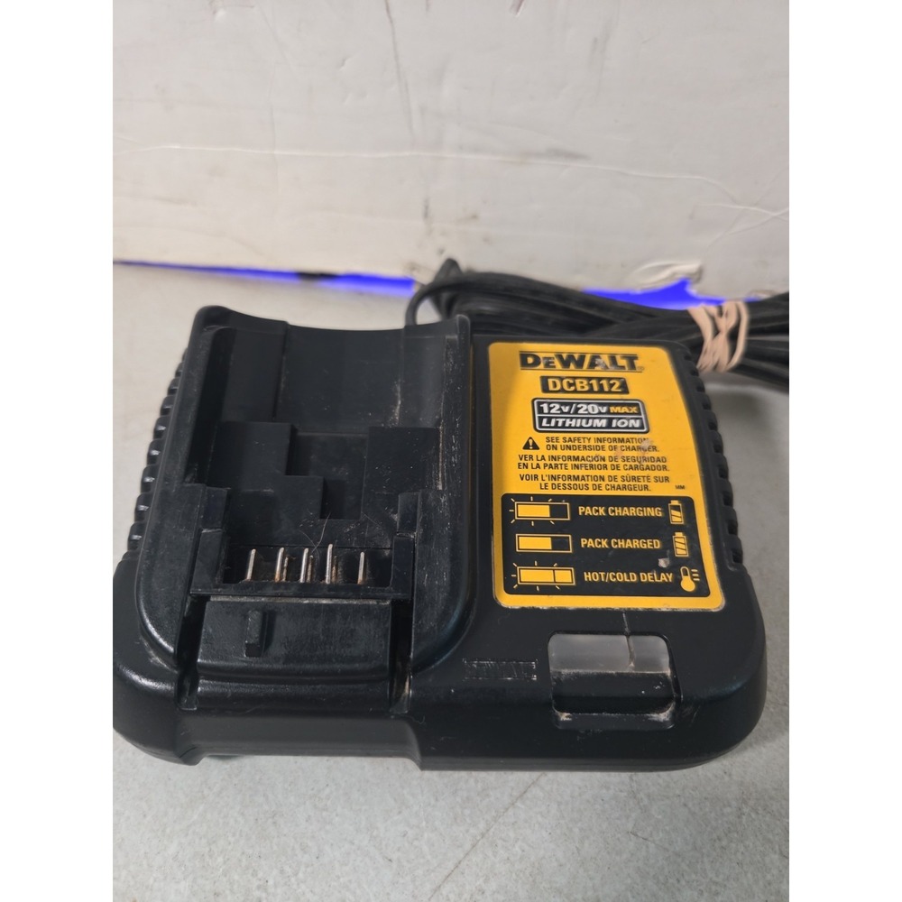 DeWALT Max 12V / 20V Lithium-Ion Battery Charger Fast DCB112 Compact  OEM